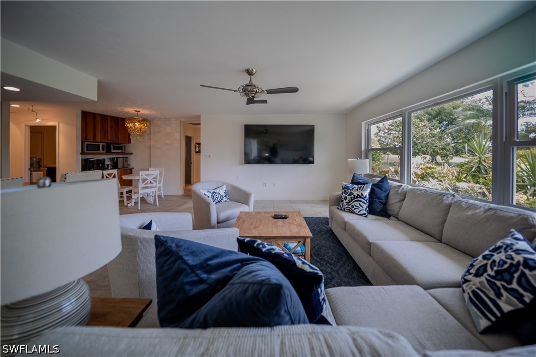 3 Bed Pool Home for Sale in Torrey Pines, FL, $6,500 — photo 17