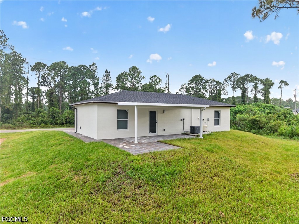 3 Bed SingleFamilyResidence for Sale in Lehigh Acres, FL — photo 17