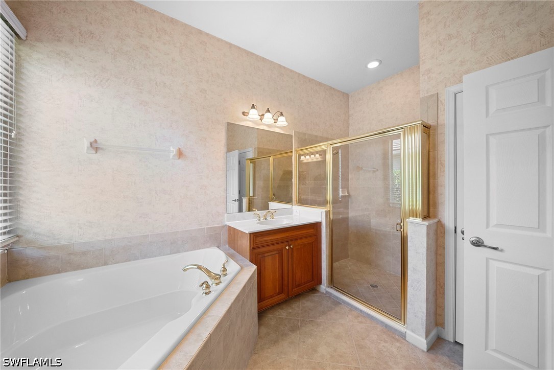 3 Bed Pool Home for Sale in Madison Park, FL, $4,000 — photo 17