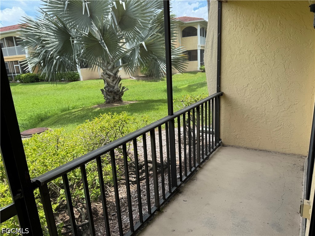 2 Bed Condominium for Sale in Maple Gardens, photo 17