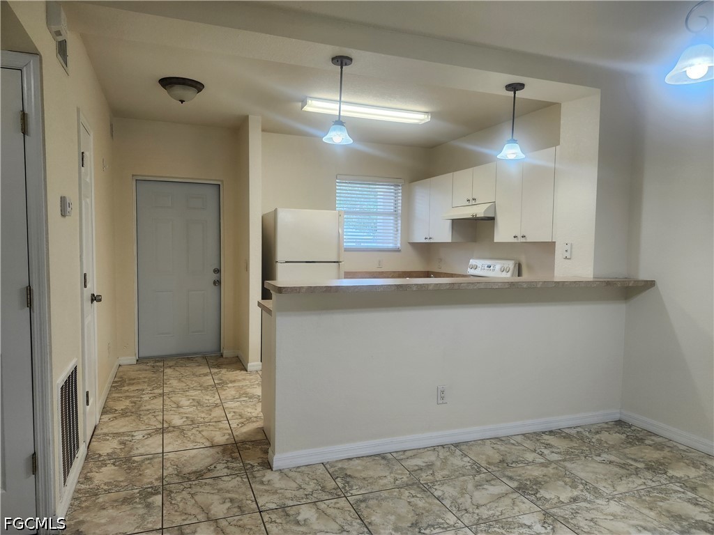 2 Bed Condominium for Sale in Punta Gorda, photo 17