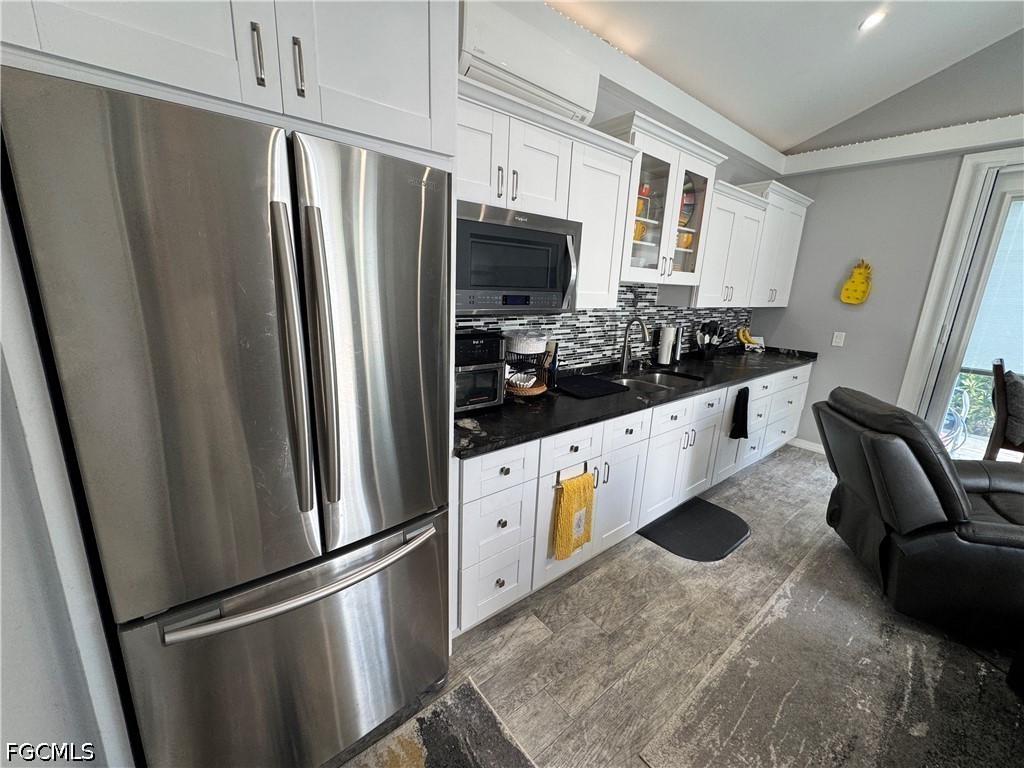 Residential for Sale in Labelle, FL, $249,000 — photo 17
