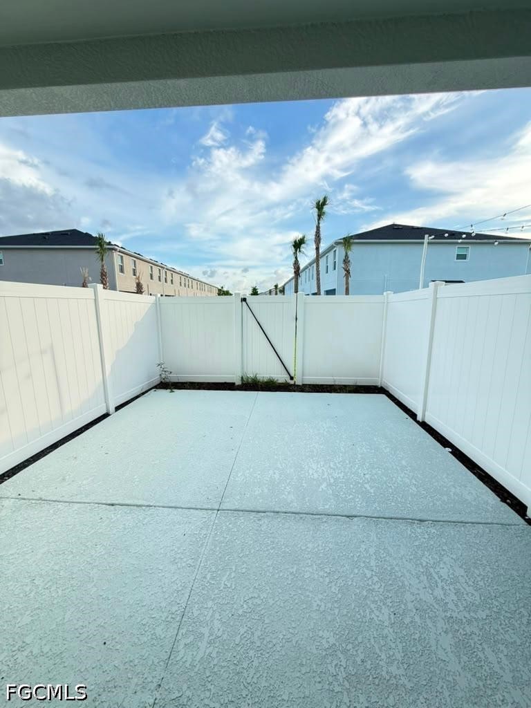 3 Bed Townhouse for Sale in Tuckers Cove, FL, $2,200 — photo 17