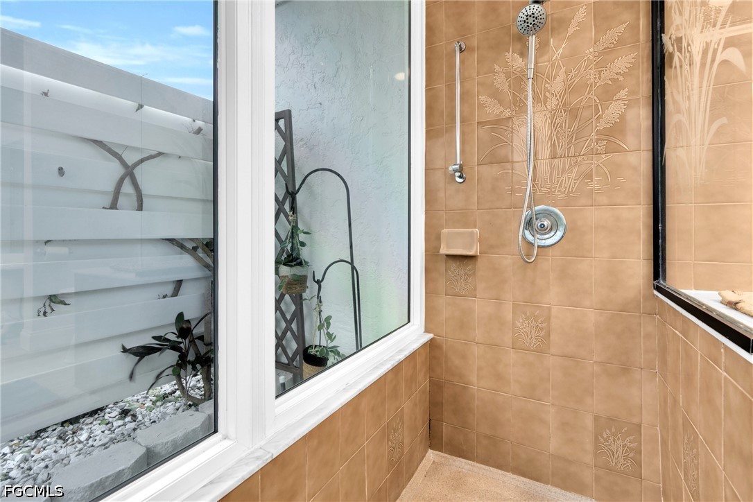 4 Bed Pool Home for Sale in River Forest, FL, $989,900 — photo 17