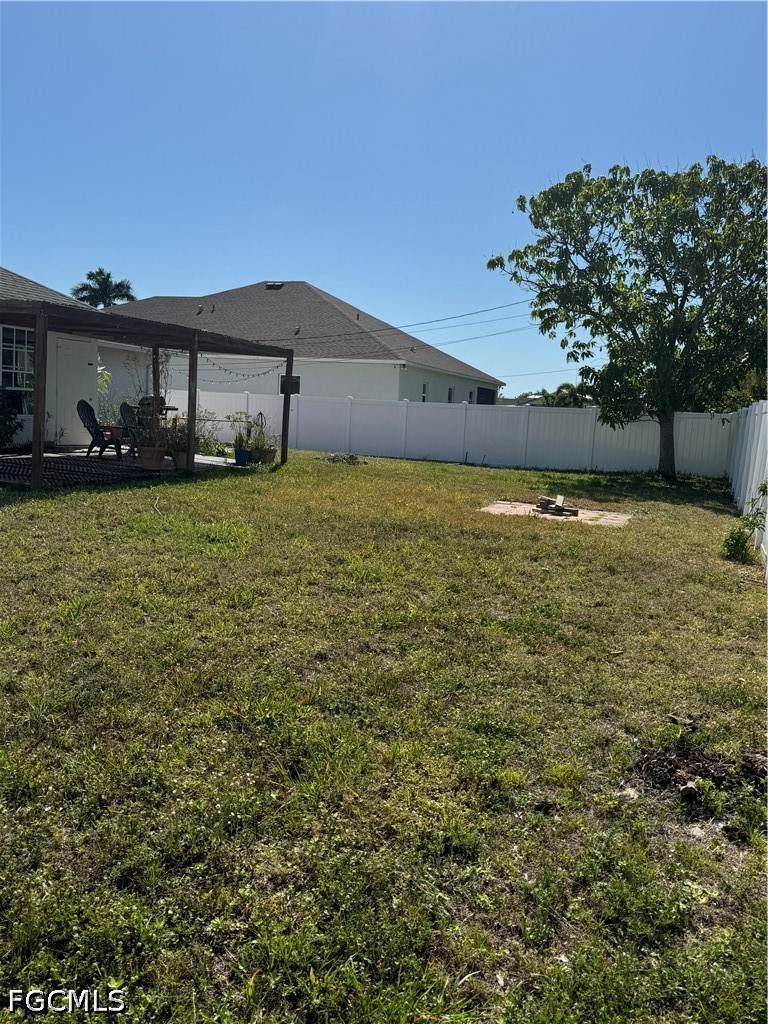 3 Bed SingleFamilyResidence for Sale in Cape Coral, FL — photo 17