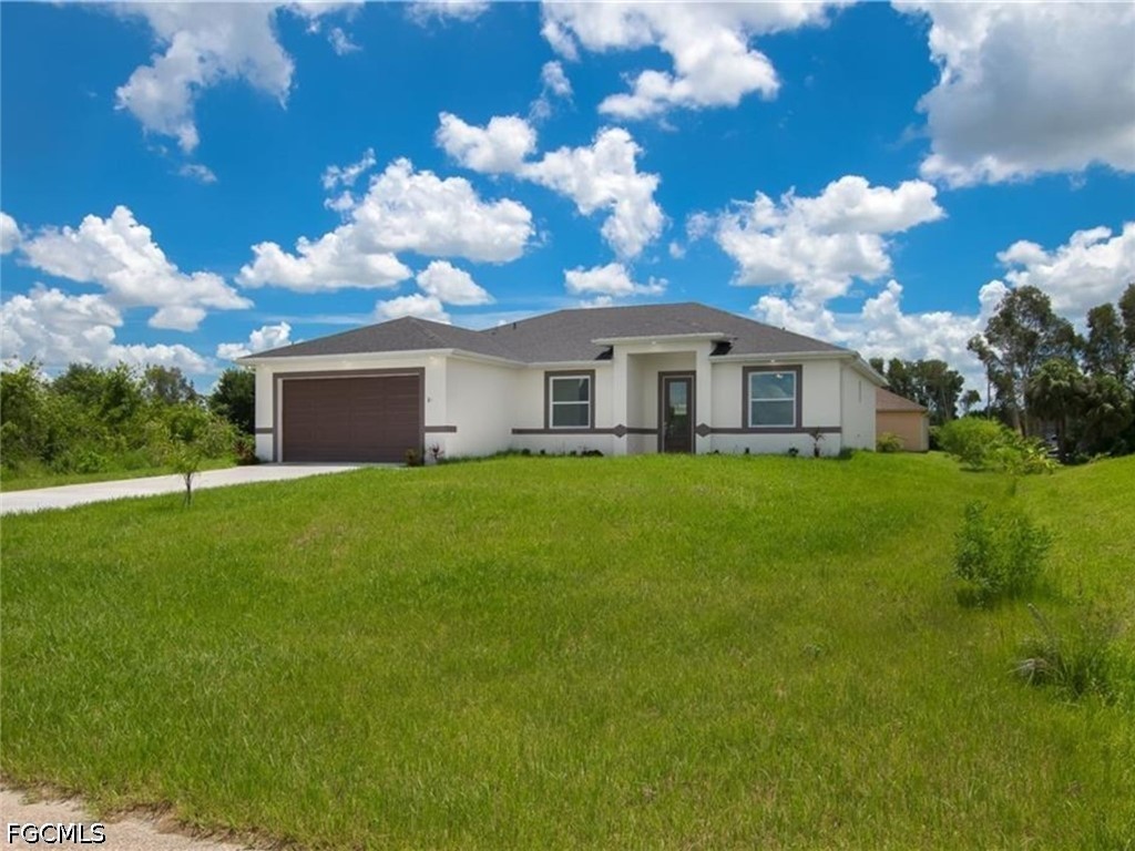 4 Bed SingleFamilyResidence for Sale in Lehigh Acres, FL — photo 17