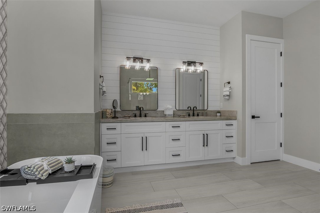 4 Bed SingleFamilyResidence for Sale in Naples, FL, $879,000 — photo 17
