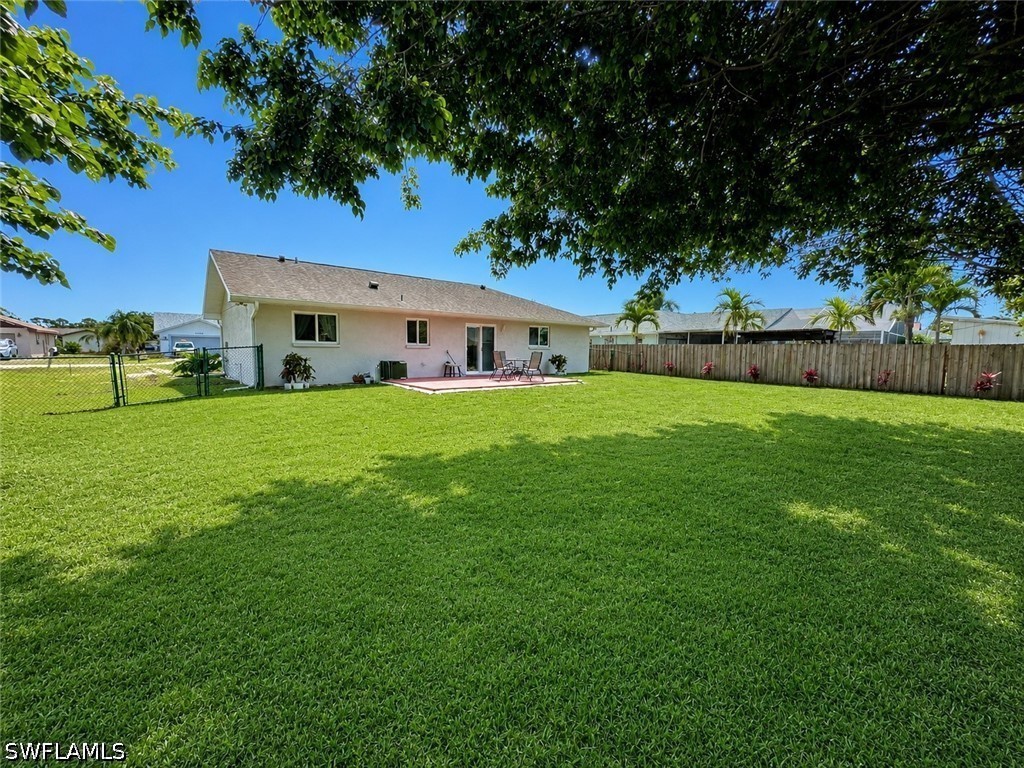 3 Bed SingleFamilyResidence for Sale in San Carlos Park, FL — photo 17