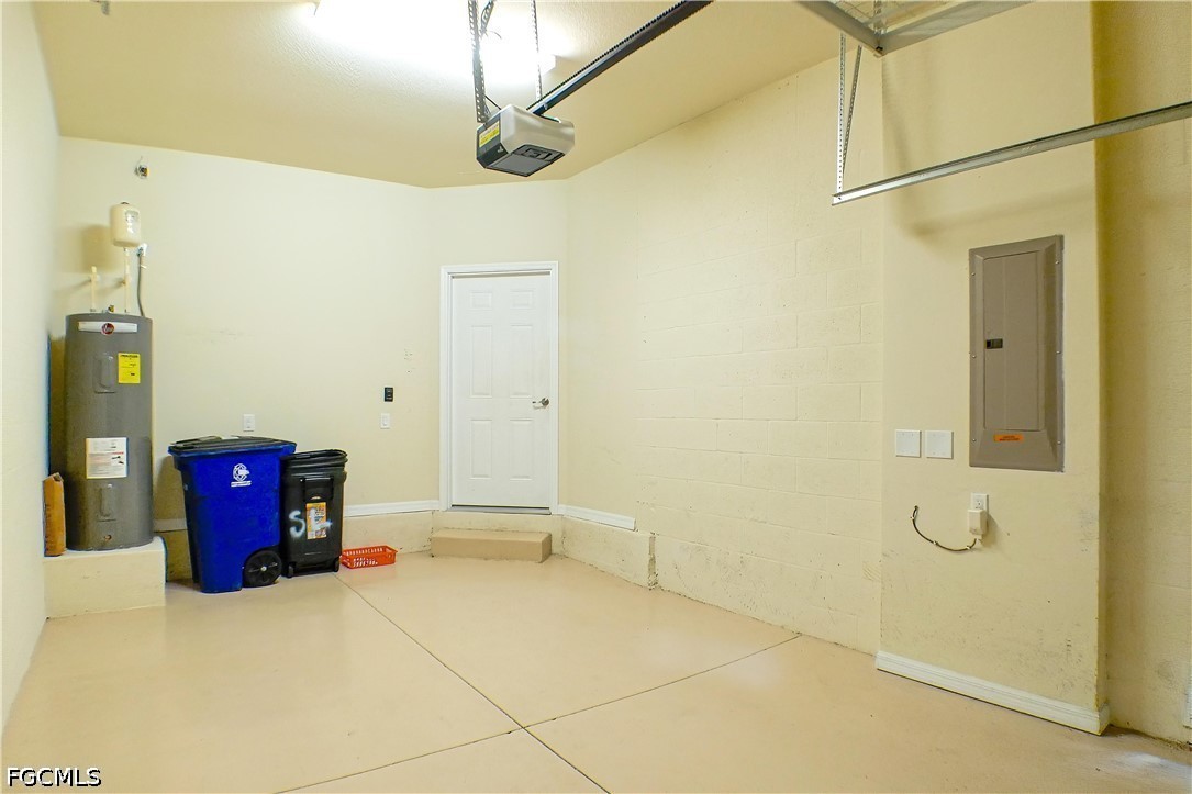 3 Bed Townhouse for Sale in Summerlin Place, FL, $2,000 — photo 17