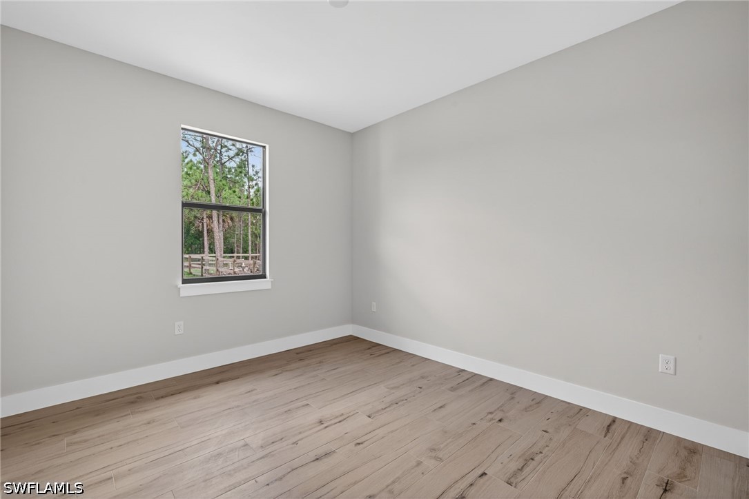 3 Bed SingleFamilyResidence for Sale in Naples, FL, $535,000 — photo 17