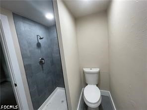 2 Bed SingleFamilyResidence for Sale in Fort Myers, FL — photo 17