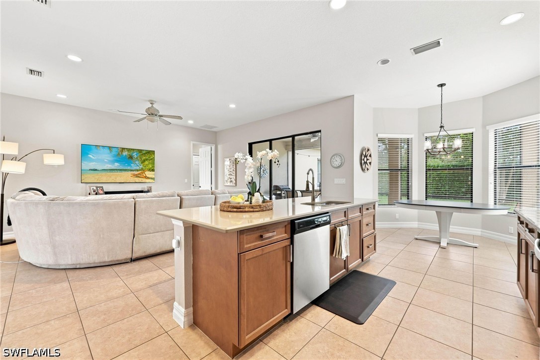 3 Bed SingleFamilyResidence for Sale in Naples, FL, $824,999 — photo 17