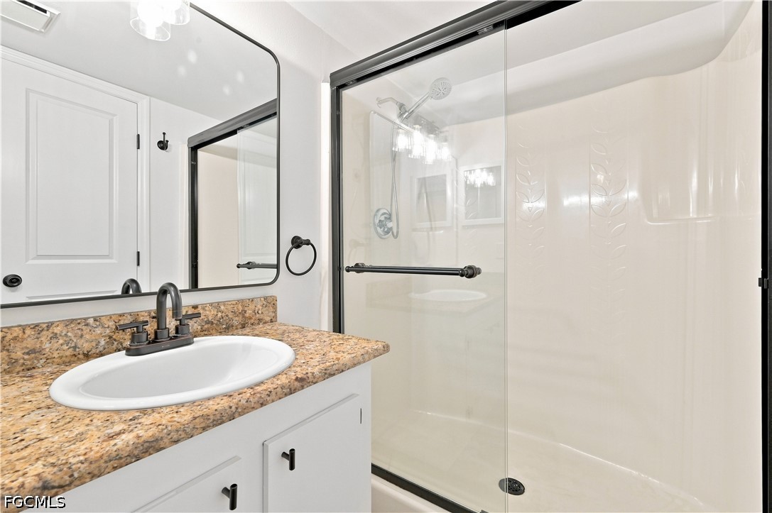 2 Bed Waterfront Home for Sale in Fort Myers, FL, $1,500 — photo 17