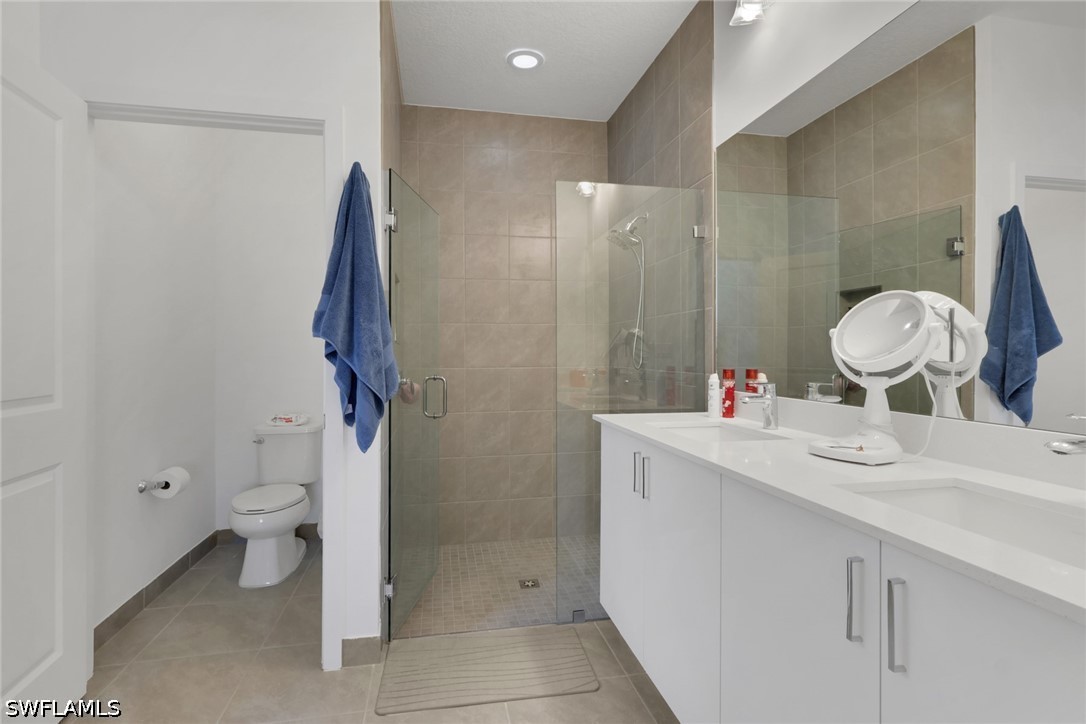 2 Bed Pool Home for Sale in Maple Ridge, FL, $525,000 — photo 17