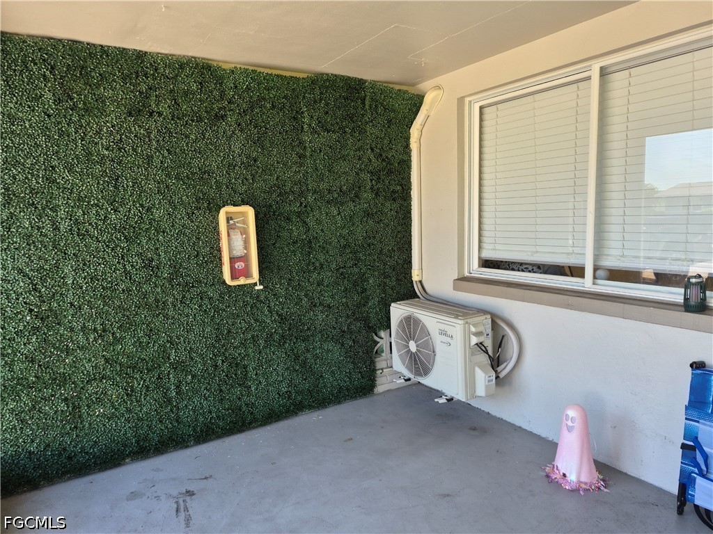 4 Bed Duplex for Sale in Cape Coral, photo 17