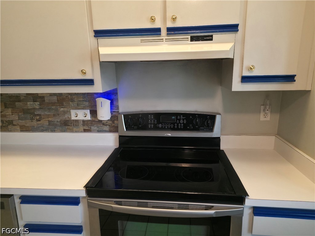 2 Bed Pool Home for Sale in Lehigh Acres, photo 17