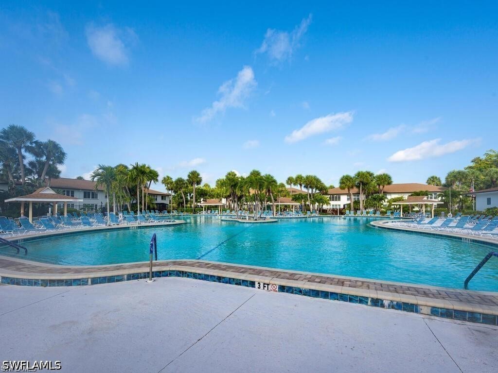 2 Bed Condominium for Sale in Winterpark, FL, $1,850 — photo 17