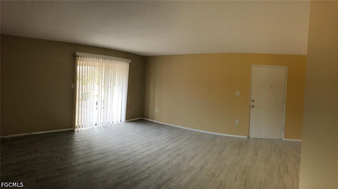 2 Bed Condominium for Sale in Fort Myers, FL, $130,000 — photo 17