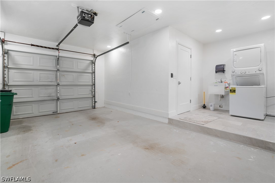 2 Bed Condominium for Sale in Naples, FL, $369,900 — photo 17