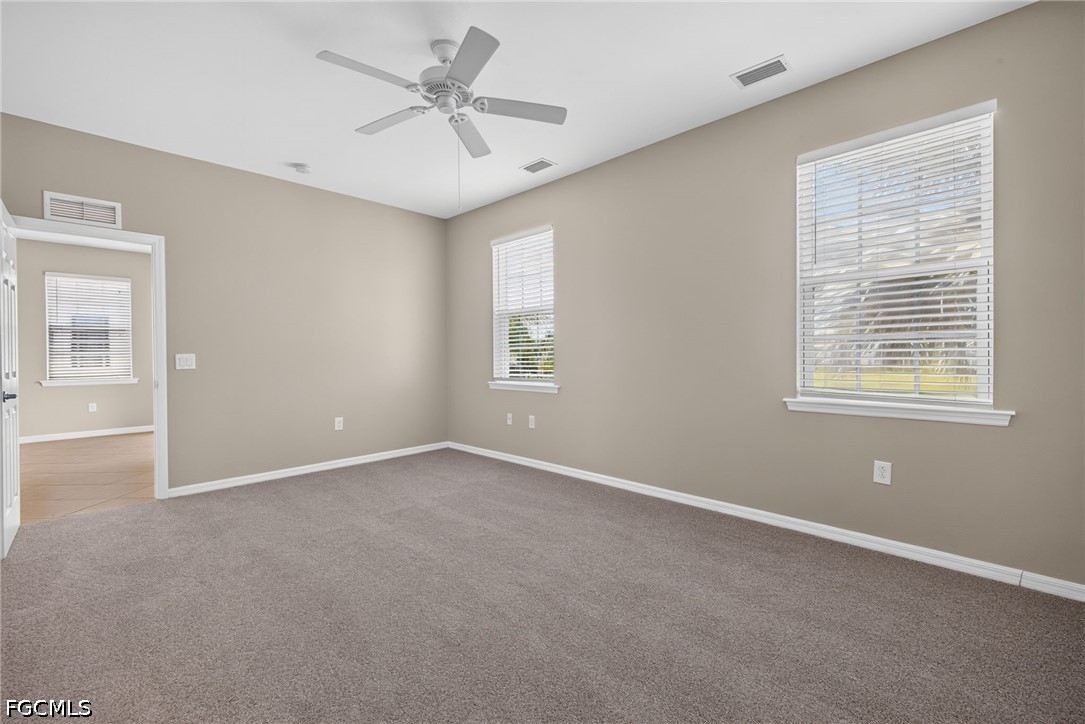 3 Bed Waterfront Home for Sale in Fort Myers, photo 17