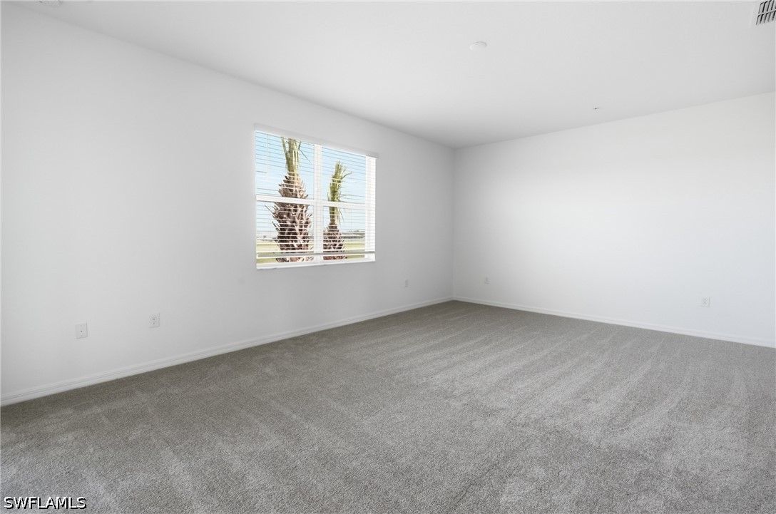 3 Bed Condominium for Sale in Webbs Reserve, FL, $2,500 — photo 17