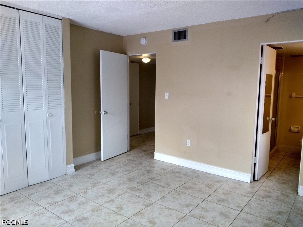 2 Bed Condominium for Sale in Green Tee Village, FL, $1,099 — photo 17
