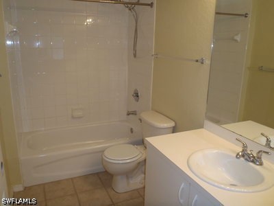 2 Bed Condominium for Sale in Bonita Springs, FL, $225,000 — photo 17