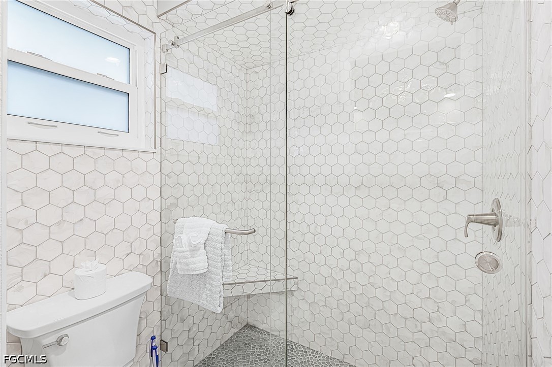 3 Bed Pool Home for Sale in Matlacha Isles, FL, $875,000 — photo 17