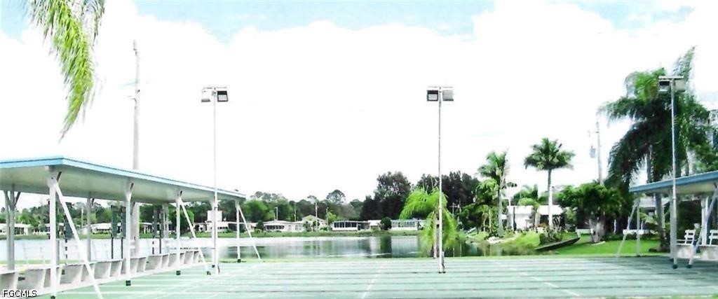 2 Bed ManufacturedHome for Sale in North Fort Myers, FL — photo 17