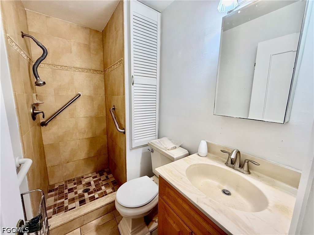 2 Bed Attached for Sale in Lehigh Acres, FL, $135,000 — photo 17