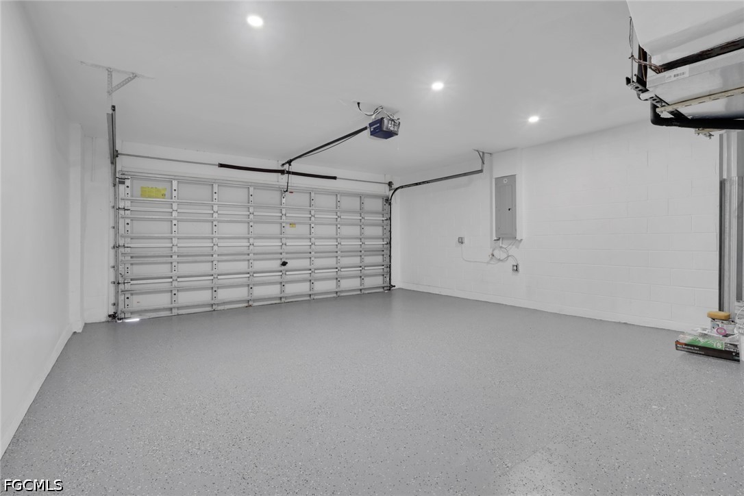 3 Bed SingleFamilyResidence for Sale in Cape Coral, FL — photo 17