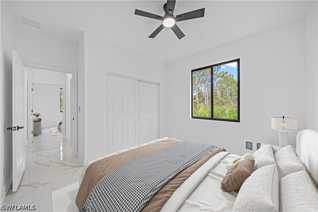 4 Bed SingleFamilyResidence for Sale in 900 Building, FL — photo 17
