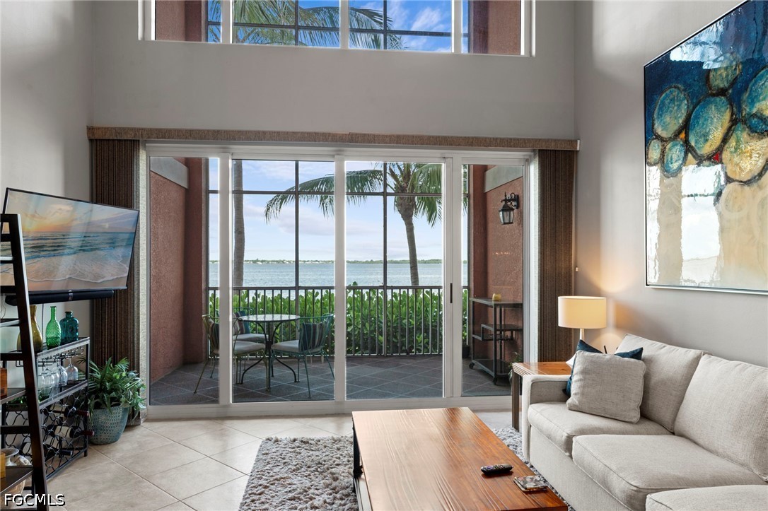 1 Bed Waterfront Home for Sale in St. Tropez, FL, $250,000 — photo 17