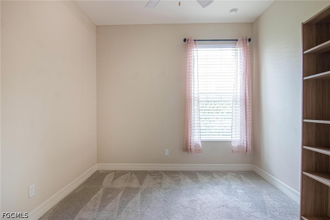 3 Bed Waterfront Home for Sale in Sandoval, photo 17