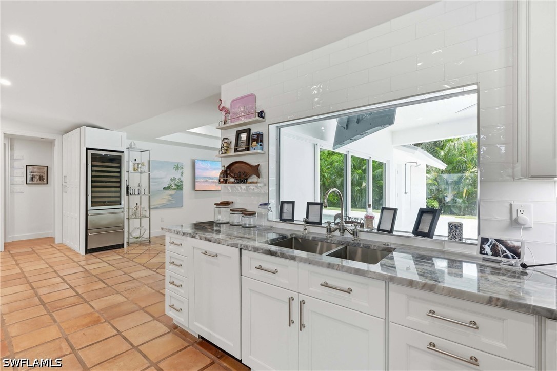 4 Bed Pool Home for Sale in Park Shore, photo 17