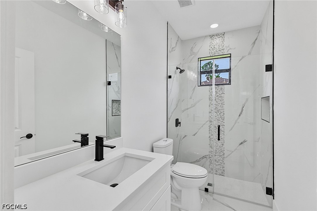 3 Bed SingleFamilyResidence for Sale in Lehigh Acres, photo 17