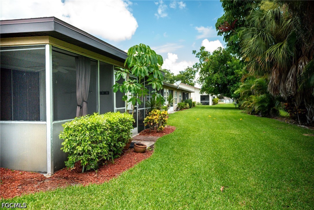 2 Bed Condominium for Sale in Cape Coral, photo 17