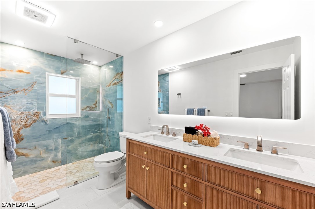 3 Bed Pool Home for Sale in Naples Park, photo 17