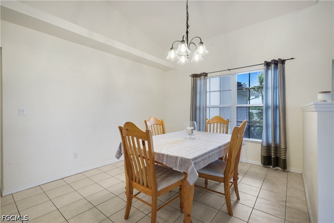 3 Bed Pool Home for Sale in Cape Coral, photo 17