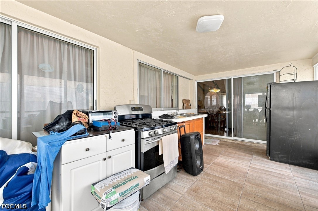 2 Bed Pool Home for Sale in Lehigh Acres, photo 17