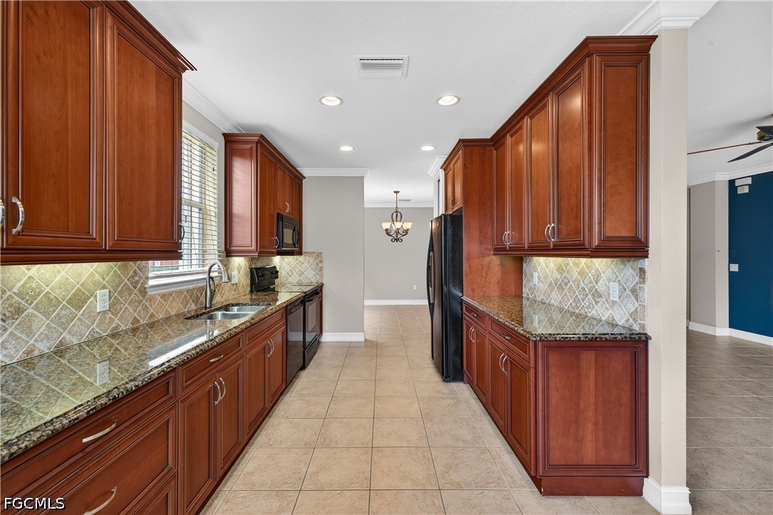 2 Bed Waterfront Home for Sale in Portofino, photo 17