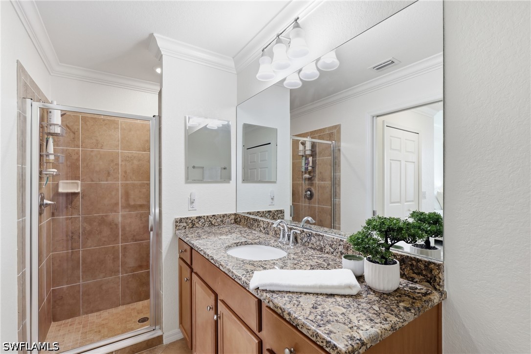 2 Bed Waterfront Home for Sale in Bonita Springs, photo 17