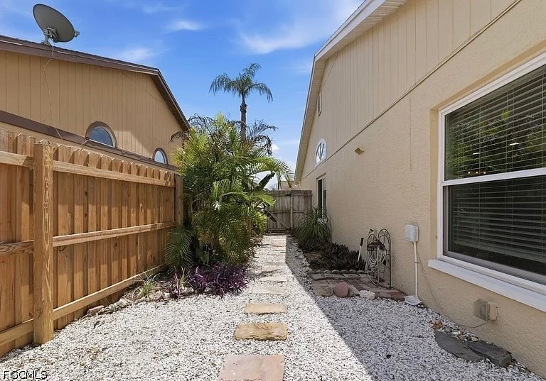 3 Bed Pool Home for Sale in Aleta Acres, photo 17