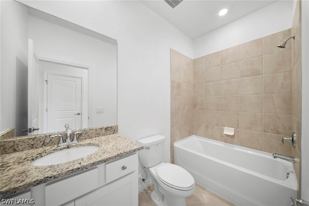 4 Bed SingleFamilyResidence for Sale in Portico, photo 17