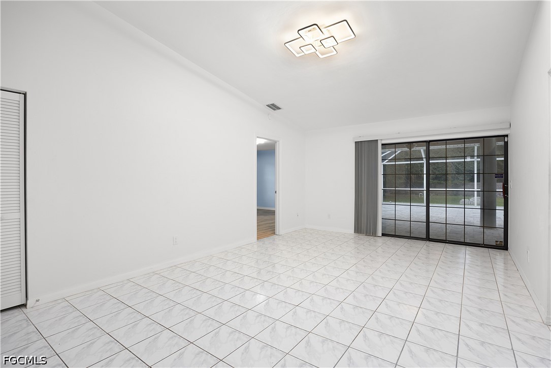 3 Bed Pool Home for Sale in Lehigh Acres, photo 17