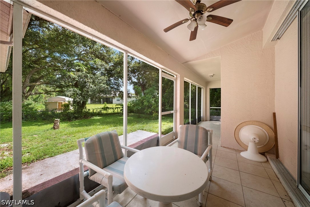 3 Bed SingleFamilyResidence for Sale in Mirror Lakes, photo 17