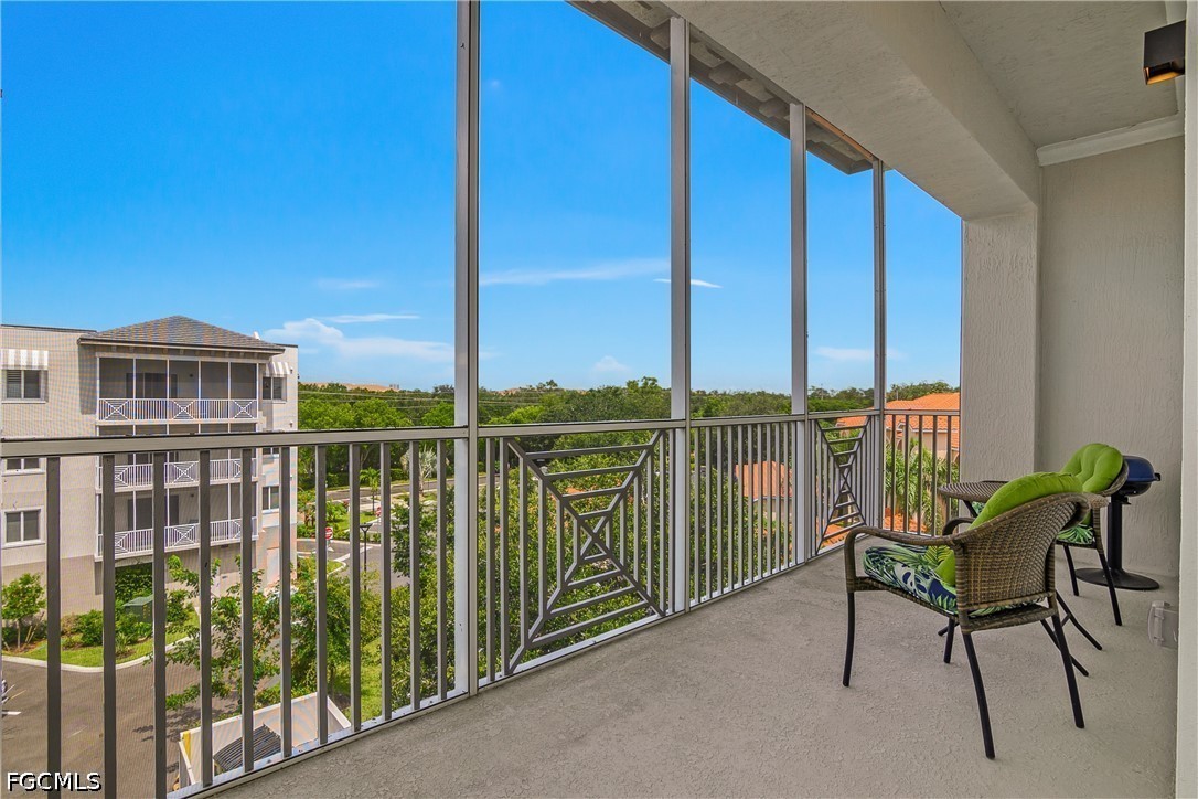 1 Bed Condominium for Sale in Botanika, photo 17