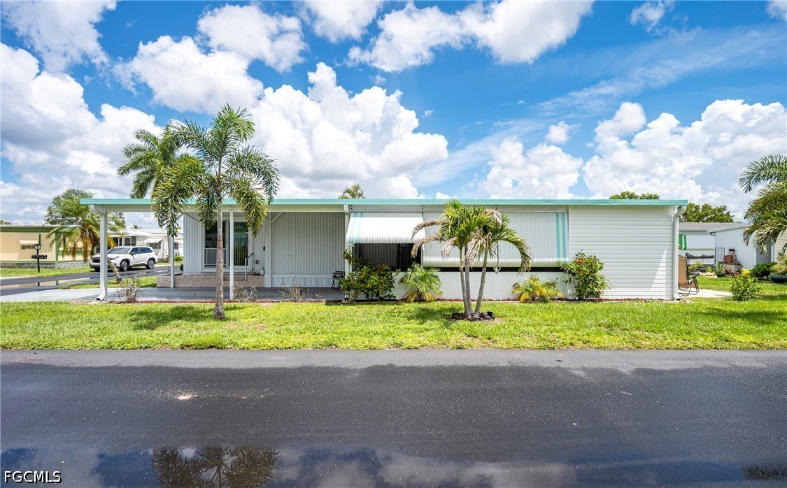 2 Bed ManufacturedHome for Sale in Fort Myers, photo 17
