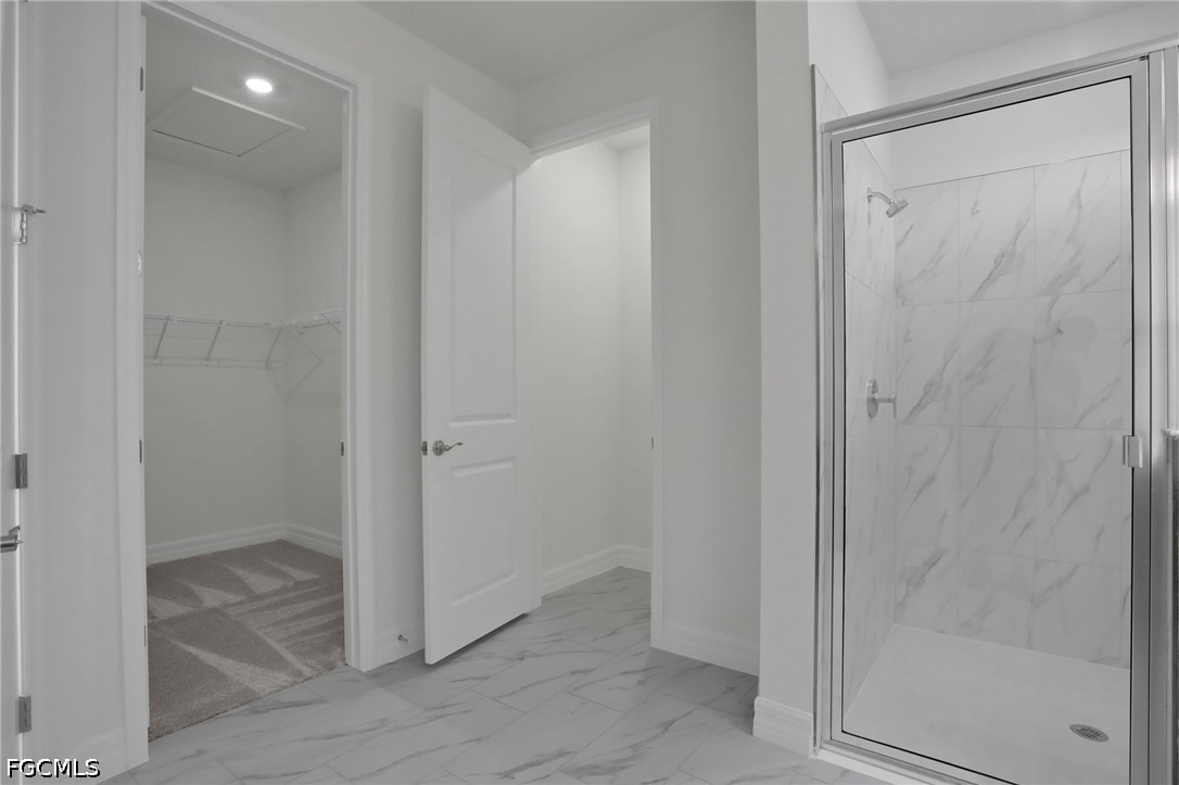 3 Bed SingleFamilyResidence for Sale in Creekside Run, photo 17