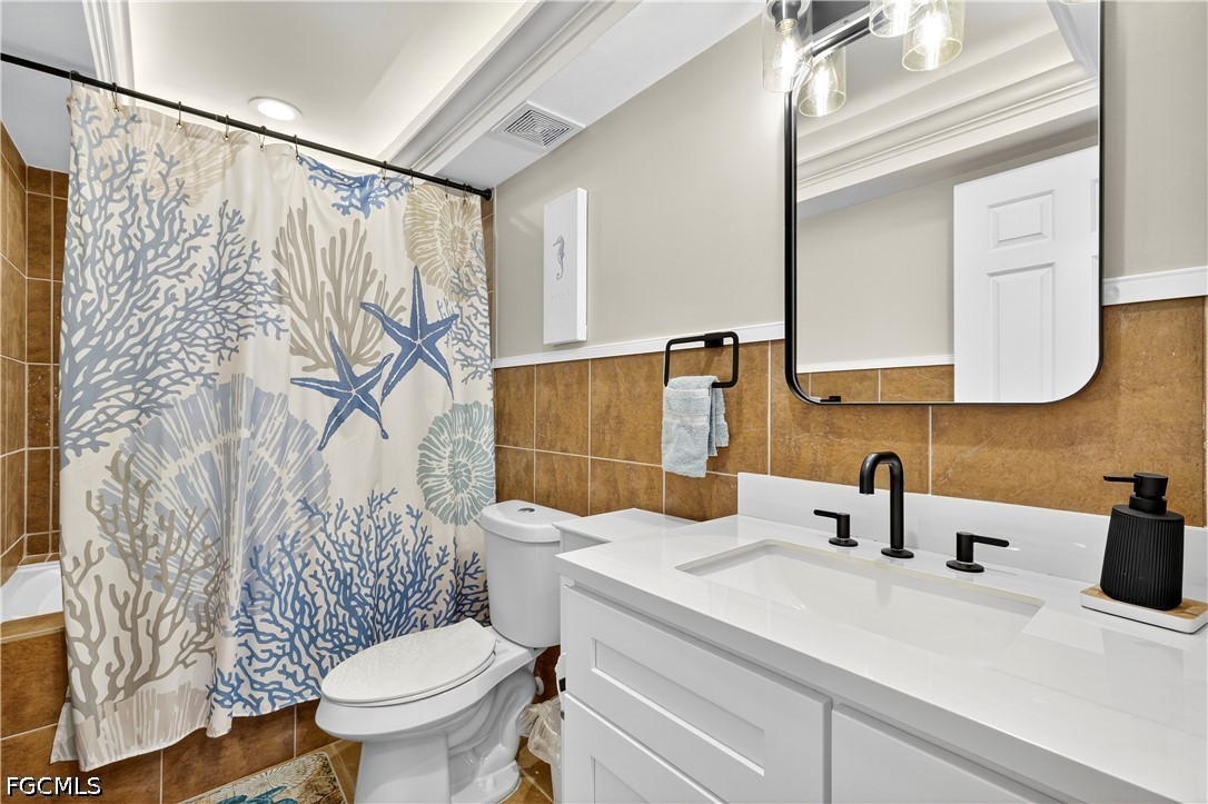 3 Bed Pool Home for Sale in Cape Coral, photo 17